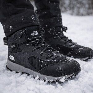 The North Face Kids Hiking Boots – Black | US 3 / EU 35